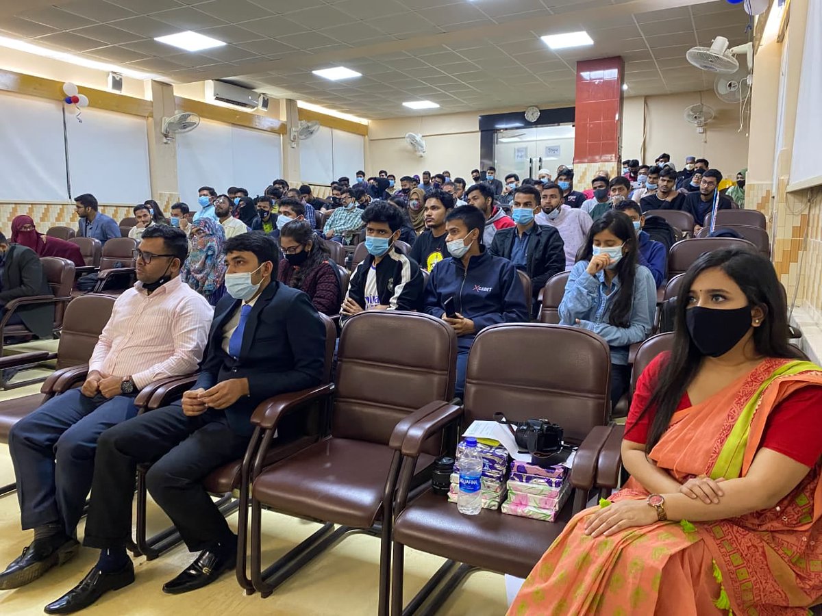 dumoic_bd's tweet photo. Just like a bottle without a cake, our event was not complete without you. Super grateful and happy for your presence last afternoon. We will hold on to those memories forever. Thank you all who participated in yesterday's event, Violence based on Religion: Asian Perspective. https://t.co/eUYEgn6fqS