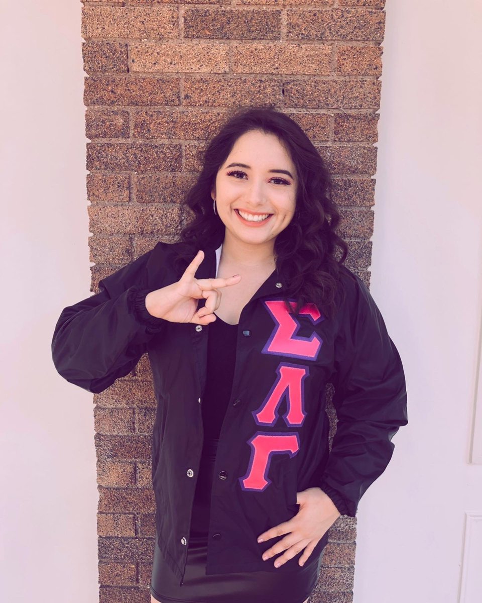 Aggie Gammas tweet media