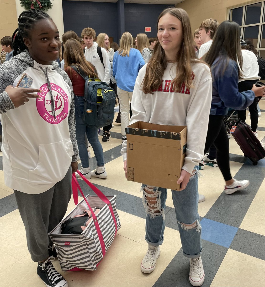 Nolensville High (@wcsnhs) on Twitter photo 2 weeks of holiday spirit days continue with anything but a backpack day! @wcsNHSamaffei 2 weeks of holiday spirit days continue with anything but a backpack day! @wcsNHSamaffei