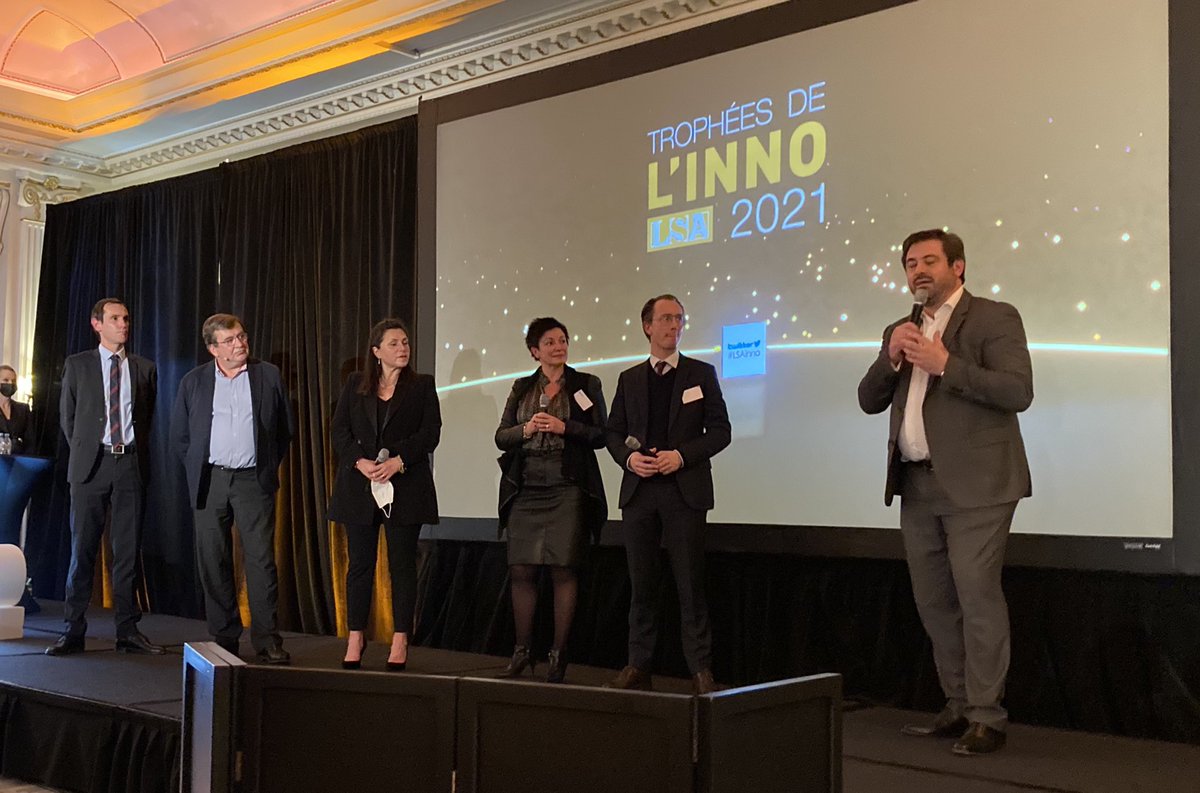 PortierG's tweet photo. #LSAinno les parrains de l’année 2021 @ProcterGamble Beatrice Dupuy @picardsurgeles @CathyCollart @ferrero Nicolas Neykov @FnacDarty1 Enrique Martinez https://t.co/1Lnsc34GPp