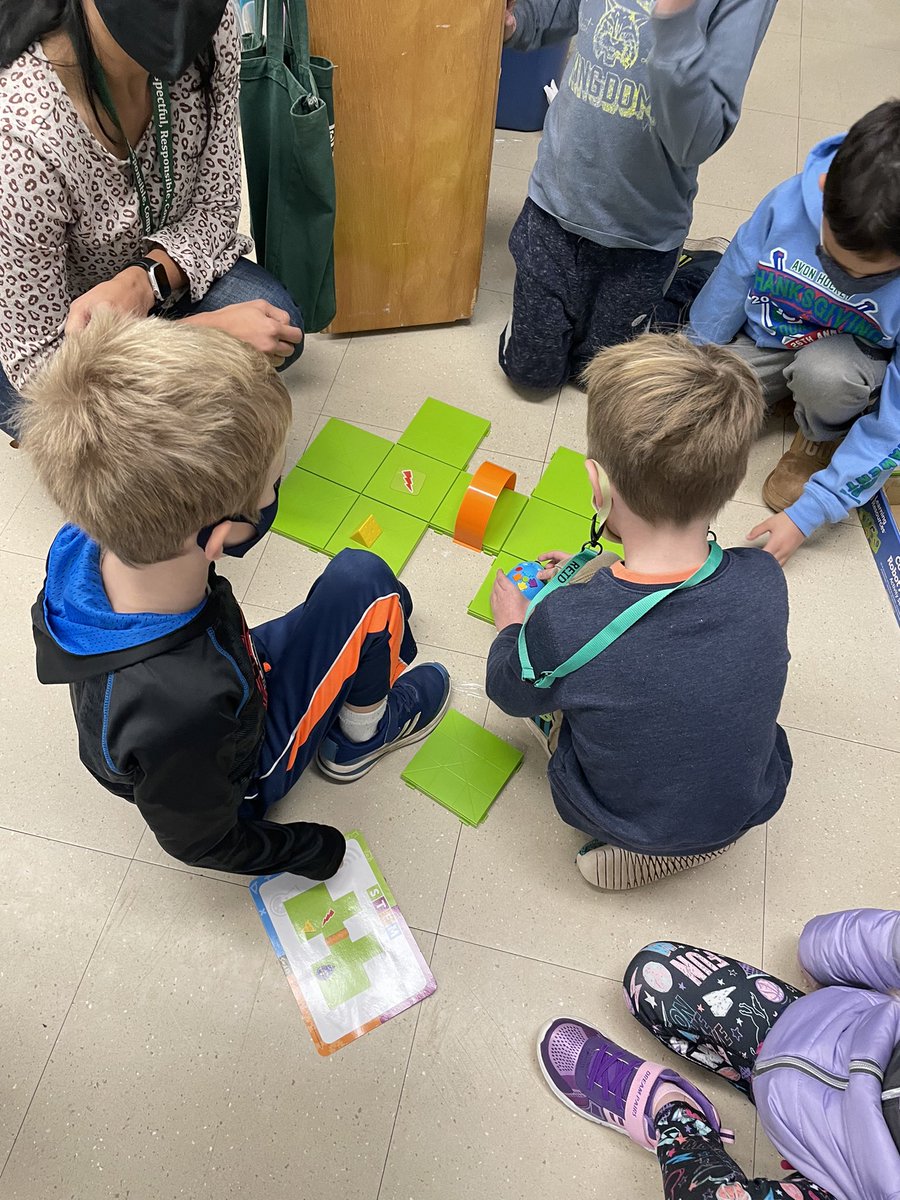 DuffyDragons's tweet image. Computer Science joy! #whpscs