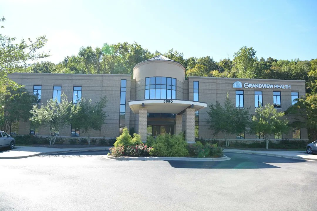 BhamGastro's tweet photo. We are now seeing clinic patients in Trussville! Call us today at 205-271-8000 to schedule an appointment with Dr. Rishi Agarwal or Danielle Blackard, CRNP. https://t.co/XMOD4GEid5 https://t.co/cD5vaGosVH