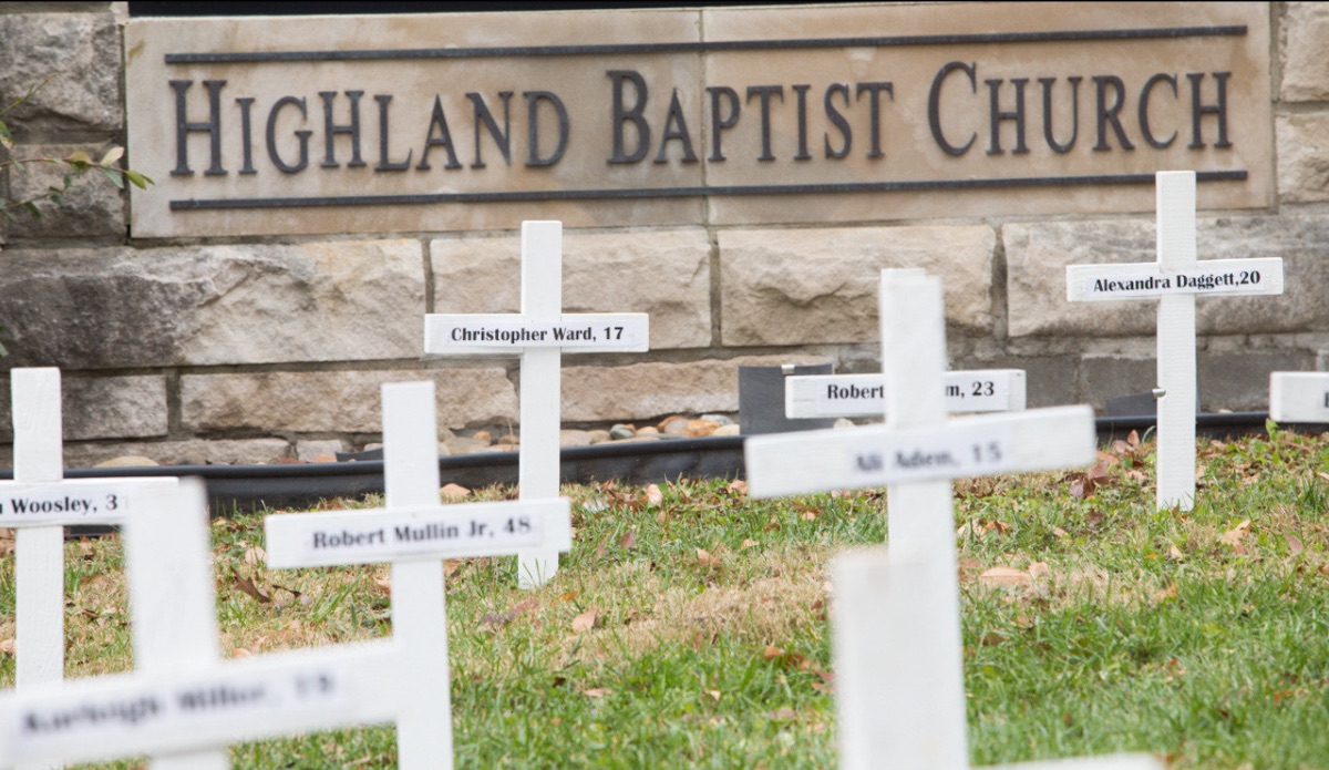 ResistancePrays's tweet photo. No #justice without #peace, no peace without justice - #Violence, especially #GunViolence has already claimed too many lives. How long must we seek peace? https://t.co/mTQLz27OV8 https://t.co/NAGrXfFWR5