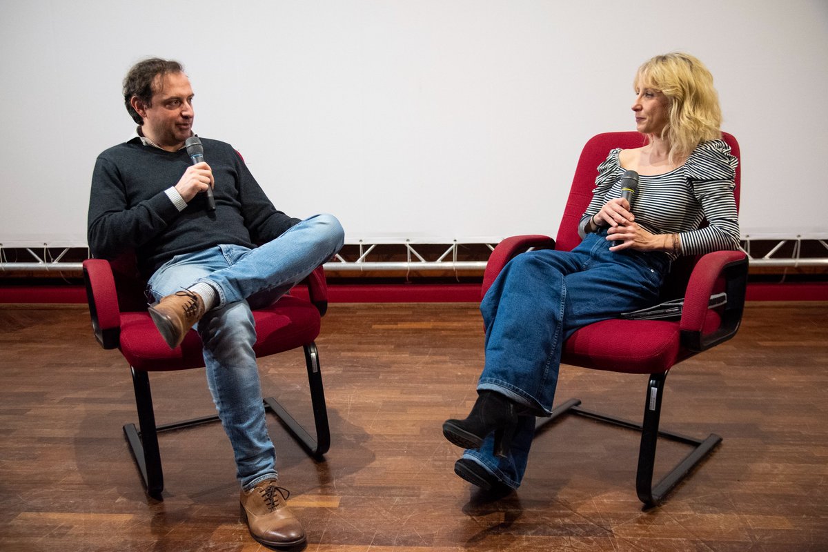 Ieri sera per il Festival abbiao avuto il piacere di ospitare Andrea Sgaravatti di #brandonbox che ha presentato la nuova web serie THE RIDE anticipata da un'intervista a cura dell'esperta di cinema Giusy Mandalà.

#passaggidautore2021