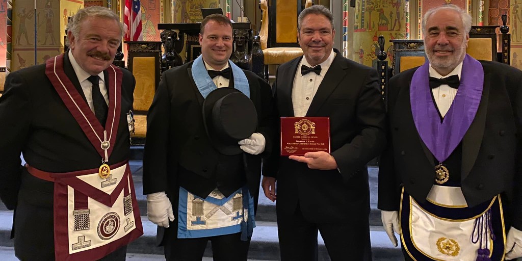 pagrandlodge's tweet photo. Congratulations to #pafreemason Brother Bill Eaves, Williamson-Corinthian Lodge No. 368, #Philadelphia, on his Master Builders award!
https://t.co/OBLVjzojp3
#masonicaward #awardrecipient #masoniceducation #pafreemasonry #masonicprogram https://t.co/UzJZtWnF4Y