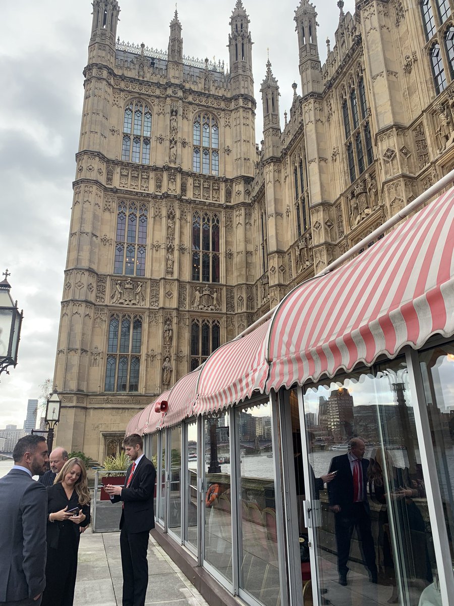 SeddonJonathan's tweet photo. Proud for @yourseddon to be a Gold member of the @5PercentClubUK, and not to shabby a place to hold  a reception either ! https://t.co/4362r6jeKi