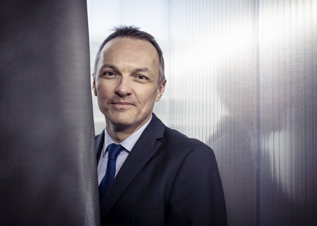 FrankeBenedikt's tweet photo. Now it’s official: our director of communication @ThielsChristian is returning to @BMVg_Bundeswehr. Having survived countless adventures together, all of us @MunSecConf are convinced that there is no one better suited to the tasks ahead. We will miss him! https://t.co/jlPagfU0vy