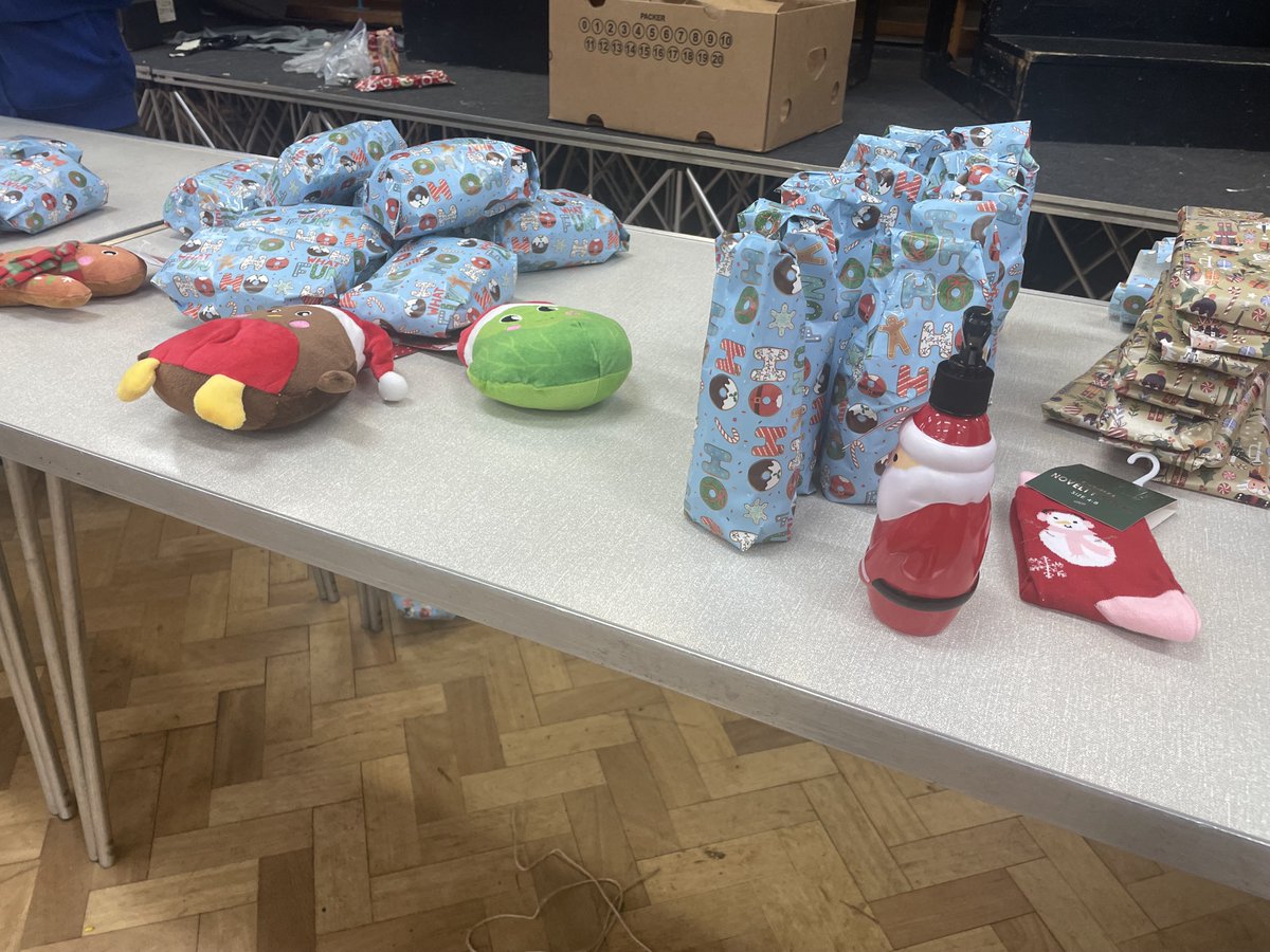 StPeter's CE Primary Heswall tweet media