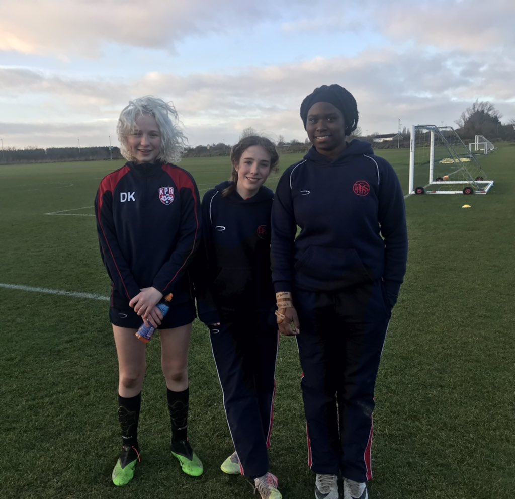 nhehs_sport's tweet photo. Great to be part of the @GDST U15 Football #GDSTselect trials today ๐๐ป
A day of skills, drills and matches โฝ๏ธ
Thank you @OHS_Sport for organising ๐๐ป
#GDSTsport #NHEHSsport #football #girlsfootball @nhehs @isfafootball https://t.co/Es4nkizmeO