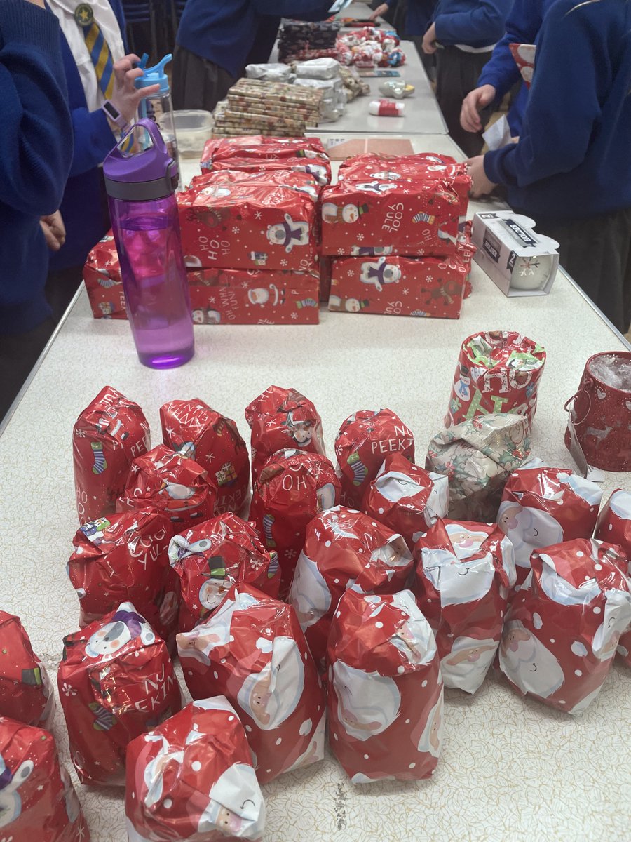 StPeter's CE Primary Heswall tweet media