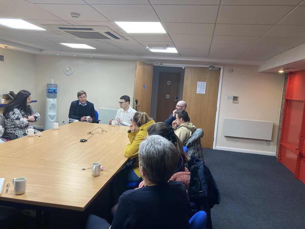 Intern2WorkLiv's tweet photo. Thanks @6PercentRising for talking to our interns about #Employment opportunities for young adults with #LearningDisabilities It was great to hear the input from our interns &amp; how they feel when applying for #Jobs. Let’s keep raising #Awareness &amp; #educating #employers #LCR100 https://t.co/NRHWV9RFWu