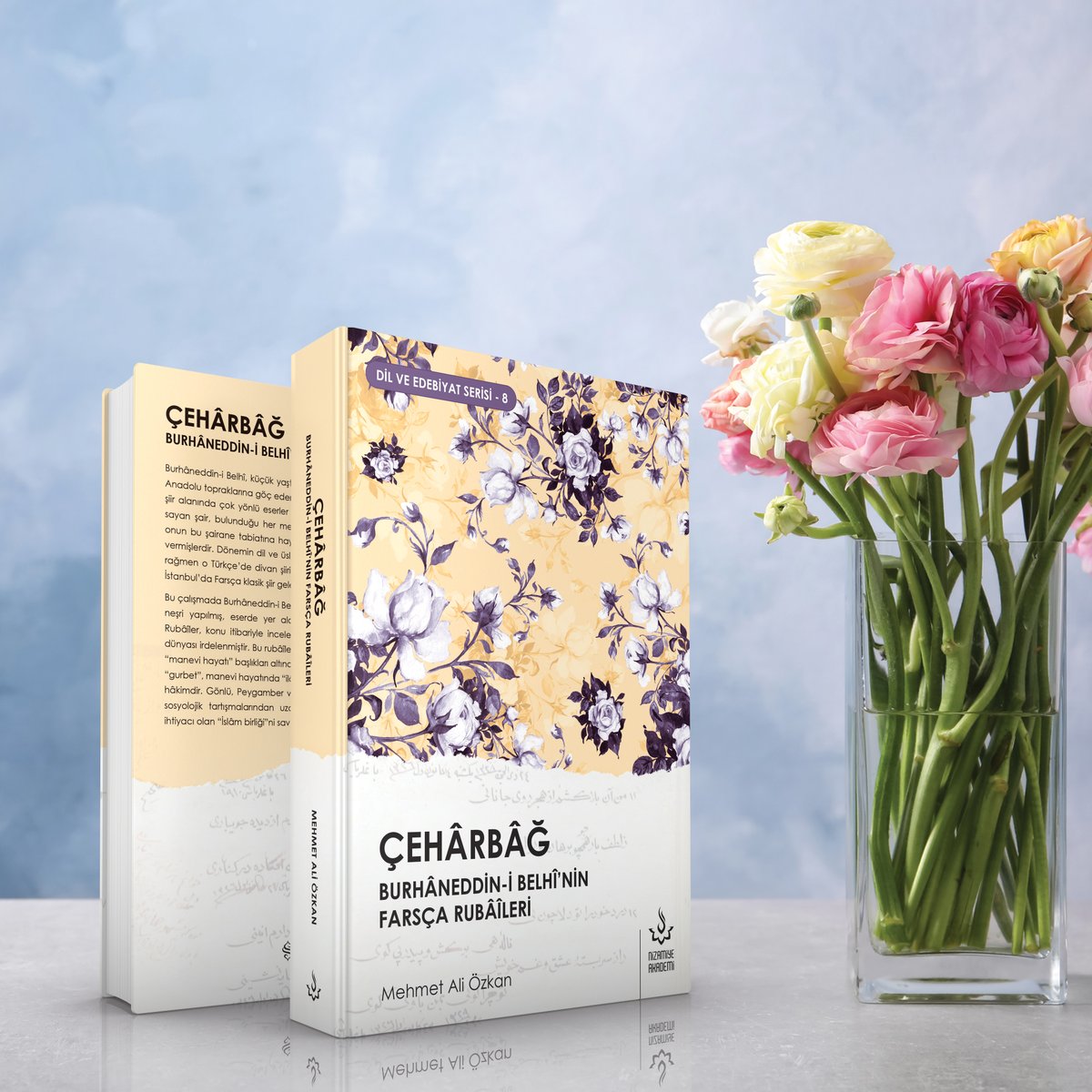 📘 Çehârbâğ / Burhâneddin-i Belhî'nin Farsça Rubâîleri isimli kıymetli çalışma, Mehmet Ali Özkan tarafından hazırlandı.

👉 bit.ly/3y7KLe1