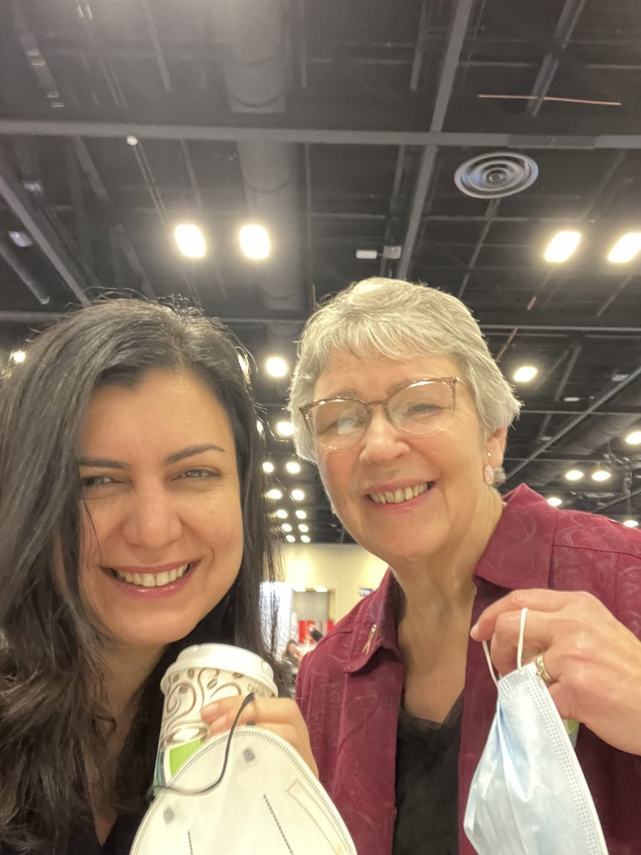 maryam_lustberg's tweet photo. Talking #survonc and #CRCI with Ginny Mason of @IBCResearch in #SABCS21 #bcsm https://t.co/2Qajx0FRz3