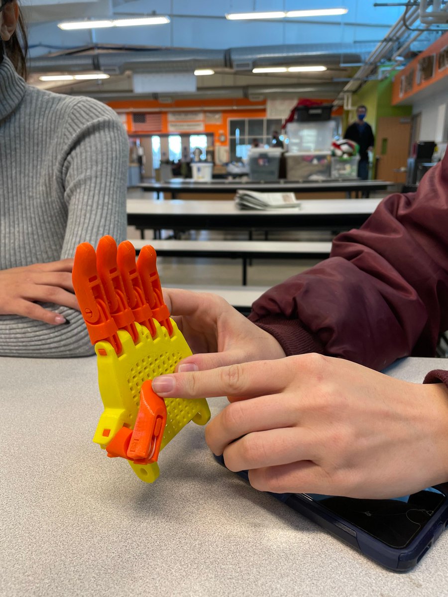 Just a sneak peak on what we will be doing in our Biomedical Technologies project this trimester. Thanks to our fabulous teacher Ben White for the prototype. 
Be on the look out for more from ACE.