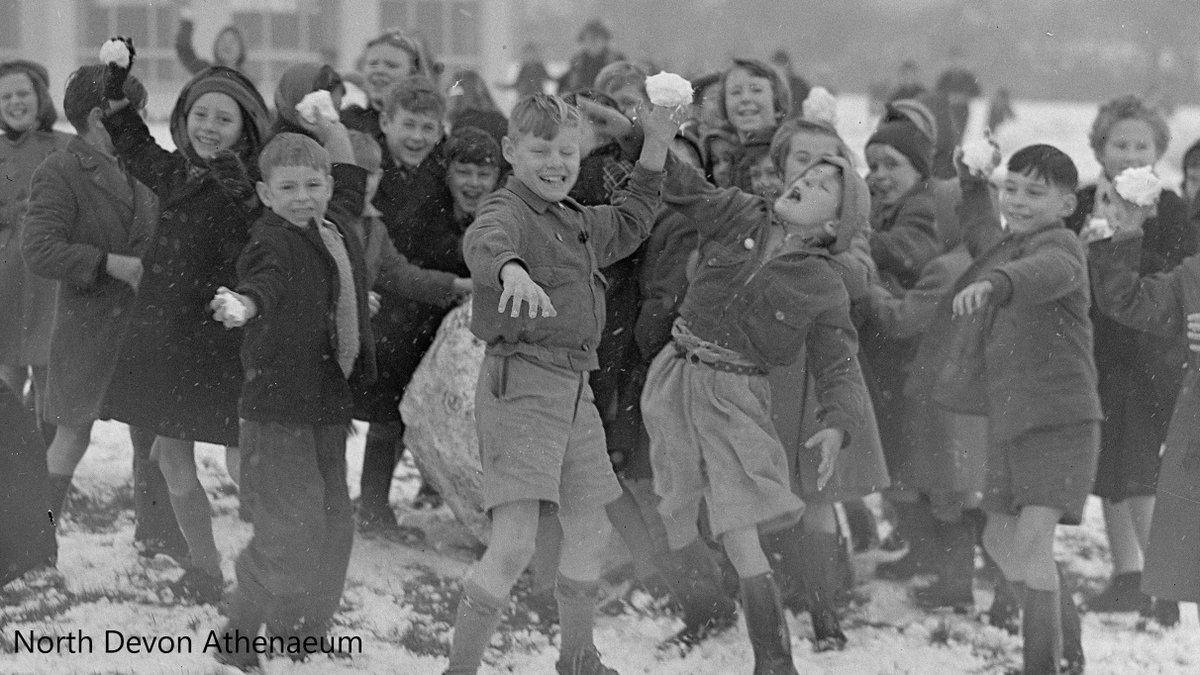 Barum_Athena's tweet photo. Anybody up for a snowball fight?!
This lot from Forches School certainly are!
#WinterSports
#ArchiveAdventCalendar
#ExploreArchives
#ReadyAim
Day 8 of @ARAScot #ArchiveAdventCalendar https://t.co/T2XX8IKbfY