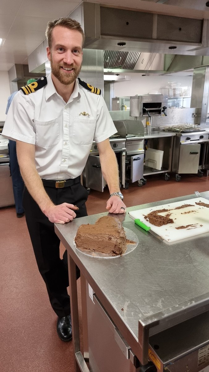 In preparation for the <a href="/DSLAWorthy_Down/">DSLA</a>  cake competition, the <a href="/CO_FSTW/">DCLPA-FSTW</a> HQ team might have raised the bar.  Bring it on @CO_WDSB <a href="/ComdWing_DSLA/">Command Wing</a> <a href="/DclpaP/">DCLPA-PATW</a> <a href="/CO_LSTW/">Logistics Specialist Training Wing</a>