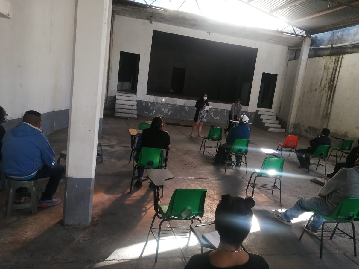 Escuela Preparatoria Oficial Núm. 371 tweet media