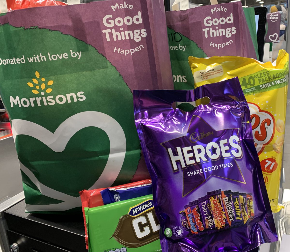 We made a donation to <a href="/InruTrafford/">Trafford INRU</a> to help them celebrate HCSW day! A day to celebrate the amazing work of the Health care Support team 🤗
One of our #12Actsofkindness this Christmas 🎄