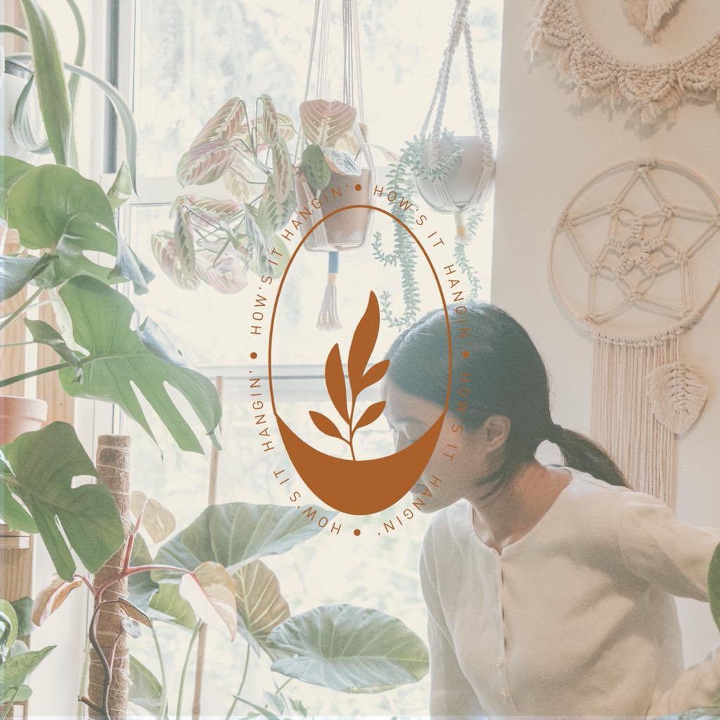 koaladesignss's tweet photo. 🌱 How’s it Hangin logo and sub-mark. In one word what feeling would you describe you get from these? A lot more of How’s it Hanging branding to be revealed soon! https://t.co/ZcqBxtZDAY #brand #branding #brandidentity #submark #logo #womeninbusiness #GraphicDesigner #LogoDesign https://t.co/GtuPBZsgFH