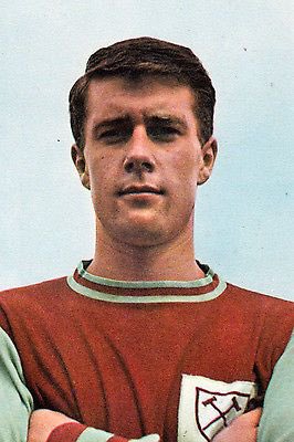 Happy 80th birthday to World Cup hero and former Hammer Geoff Hurst! 