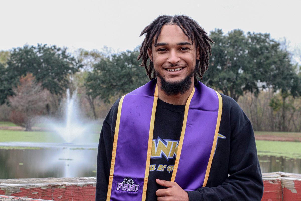bebe_hoops's tweet photo. ✅PALS
 ✅ Spot
 ✅ FALL 2021 graduate 
 ✅ 3.5 years 
✅ Scholar 
 “Anything lost can be found again except for time wasted, a vision without action is merely a dream.” I will be Graduating The Prairie View A&amp;M University with a B.S. in Kinesiology ! #pvgradswag #gradszn https://t.co/qpaQE4Lan2