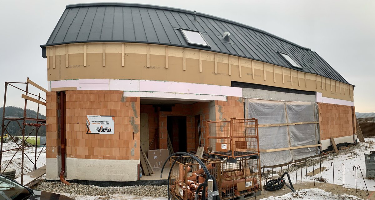 brutella's tweet photo. Unser Hausbau geht gut voran. Jetzt geht’s um den Innenausbau! #voltus #bauenmitvoltus @voltus_gmbh @nordic.energy https://t.co/HpER7TFOQa