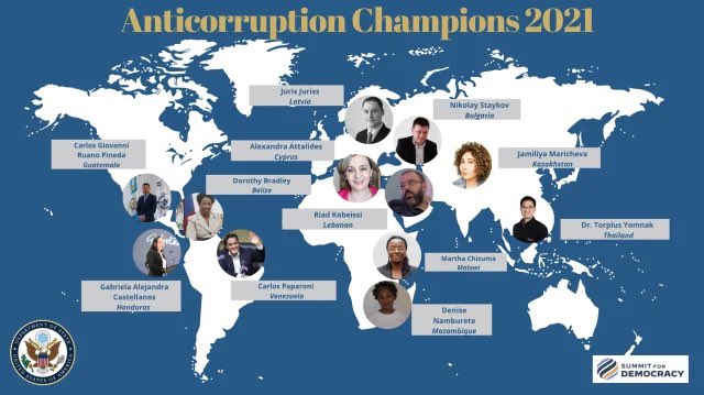 Felicitaciones <a href="/CarlosPaparoni/">Carlos Paparoni</a>, hoy acaba de ganar el Premio “Campeones Internacionales Anticorrupción 2021”