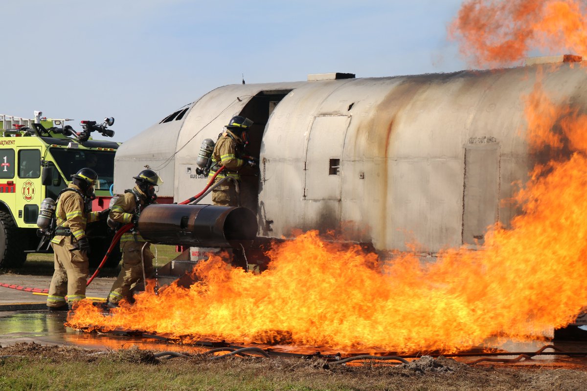 LakelandFD's tweet photo. #lakelandfd #MediaRelease LFD Live Fire Training at Lakeland Linder Airport. Read more at https://t.co/OwS1Fr7Rdh https://t.co/DmWPPP1OcZ