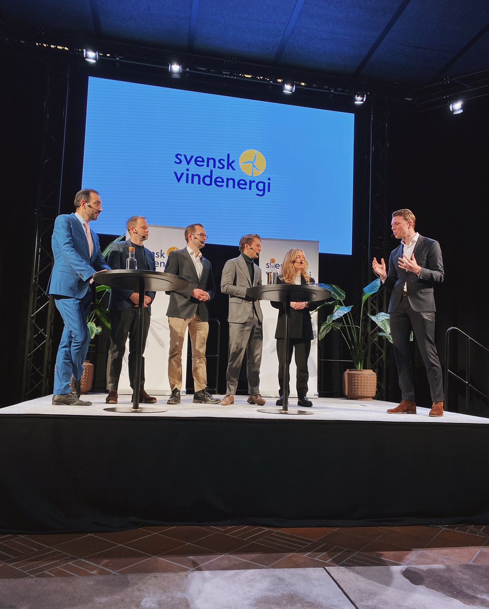 Anders Liljeberg, Senior Consultant på New Republic, ledde i förmiddags ett samtal om potentialen för havsbaserad vindkraft och hur den kan bidra till omställningen av svensk industri.