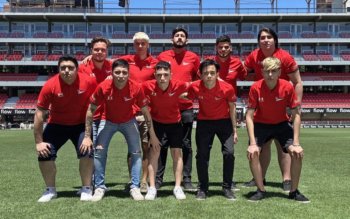 Edelpgaming's tweet photo. 🏆 ¡A POR EL BICAMPEONATO!

Además del SimRacing, el equipo de FIFA Clubes Pro ⚽️ también participará de la @ArGameShow desde este viernes buscando repetir el título obtenido en 2019.

Leé la nota completa 👉 https://t.co/vg3Mb7zizE https://t.co/QQoRAVVDlK