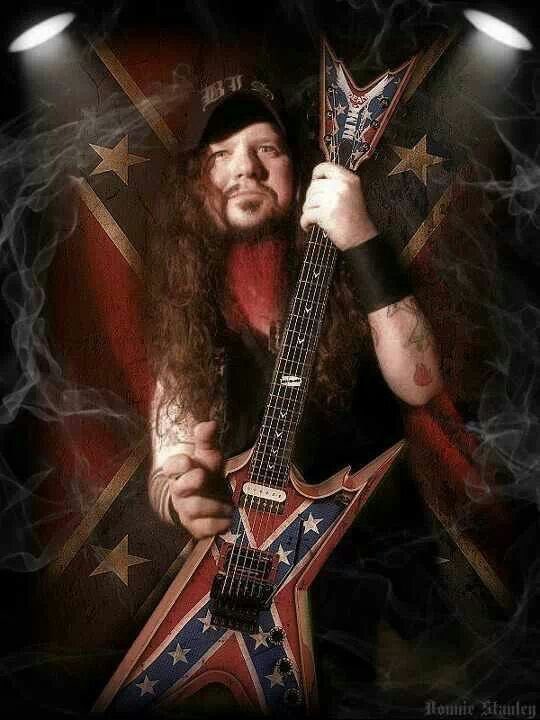 Randy_Lakefu's tweet photo. 17 years ago! 🤘🏻Rock forever🤘🏻
#CowboyFromHell is my favorite of #Pantera
https://t.co/lEfGi8h007
#InThisRiver #ZakkWlyde wrote for his best friend #DimebagDarrell
https://t.co/ragZ1ZgCpy https://t.co/hufpc91kEO