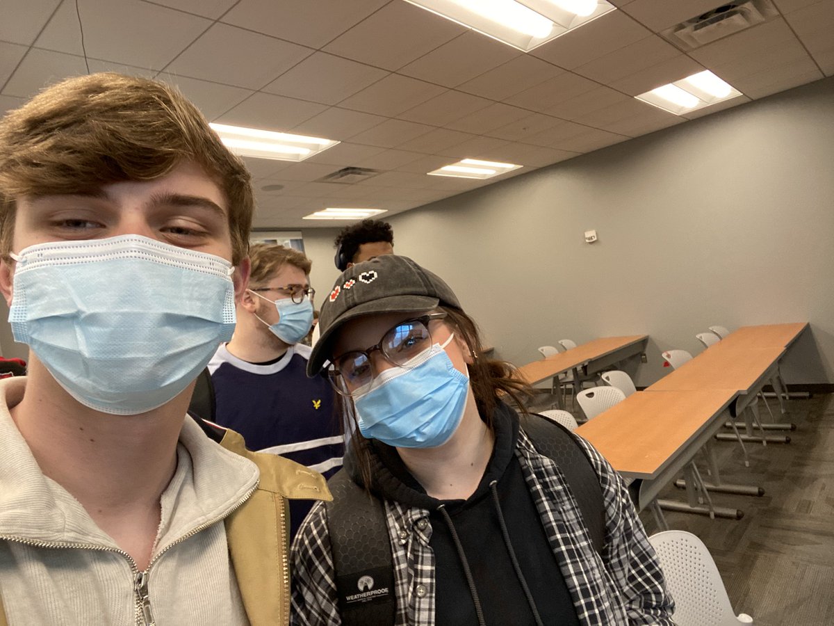 JonathanScha25's tweet photo. Last day of classes. See y’all at the final #PRNJRN https://t.co/IHvtpBUimh