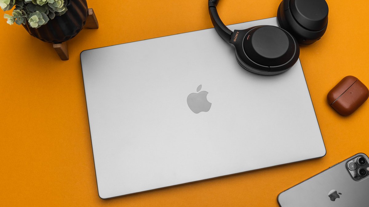 Macbook pro headphones not working on youtue