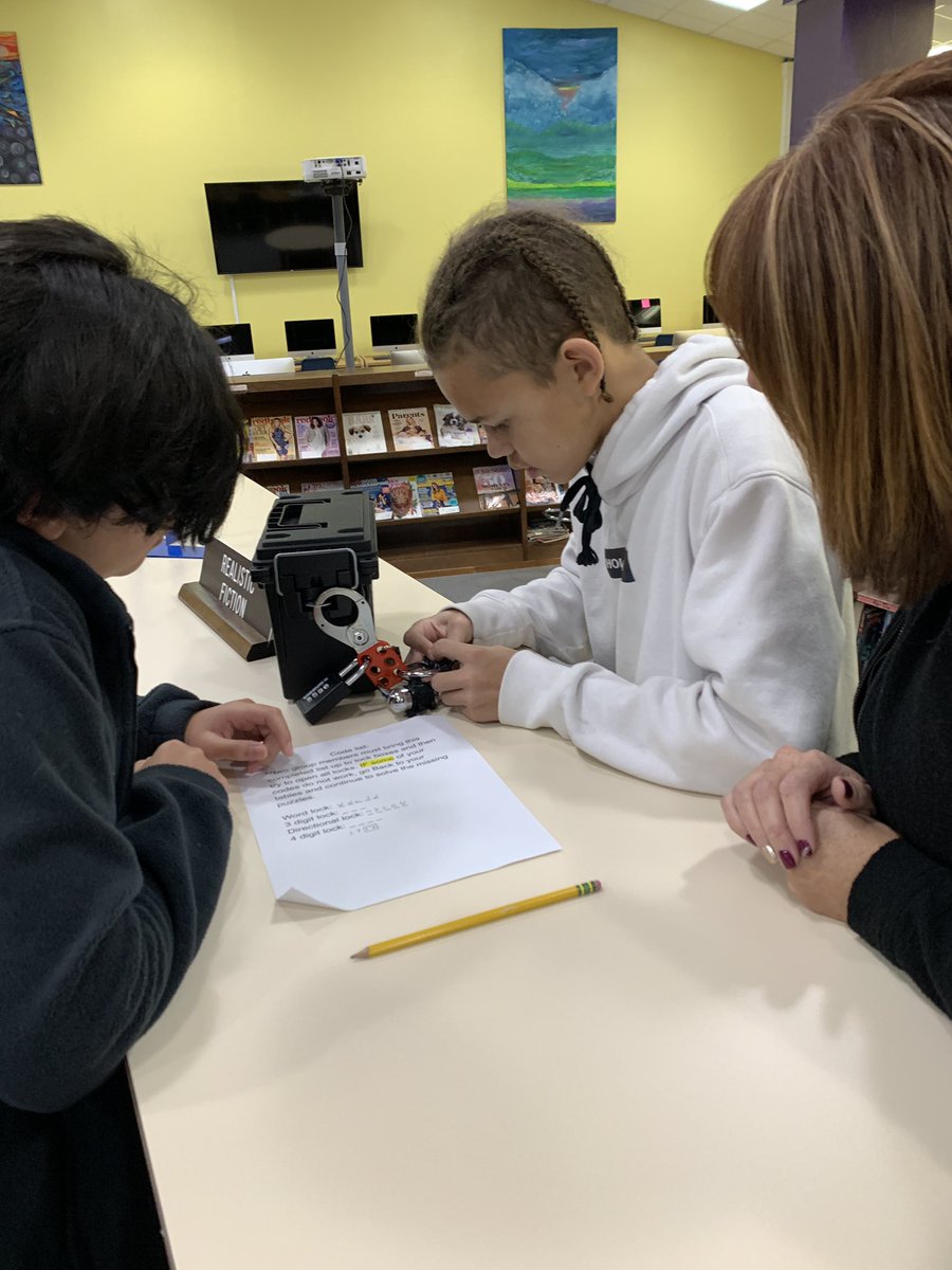 Booksaredivine's tweet photo. BREAKOUT boxes= critical thinking, collaboration and fun!! @Booksaredivine @lms_knights @BurkeCoSchools https://t.co/kaQlPIdTKA