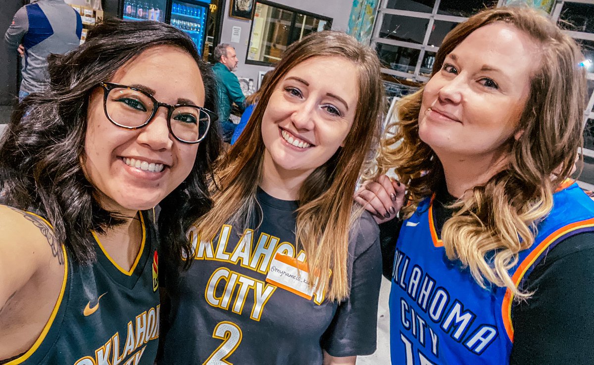 tiffanylehman92's tweet photo. Thunder watch party - February 28, 2020
This feels like forever ago. @mynameis_kaylee @AnothrHipArtist https://t.co/qKk1Njyv9b