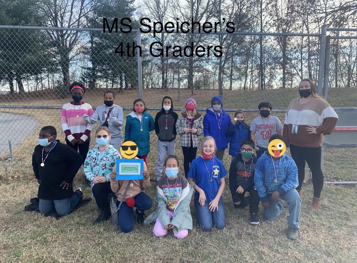 MrsWard428's tweet photo. @HilltopESAACPS  TOUCHDOWN🏈 Students at Hilltop are working together as a class to complete 100 iReady Math lessons to score 100 yards for a TOUCHDOWN!  Ms. Speicher’s and Ms. Rollins classes were the first to score. @AACPS_PK5Math @TitleIAACPS #AACPSAwesome https://t.co/jdVge6Oik0