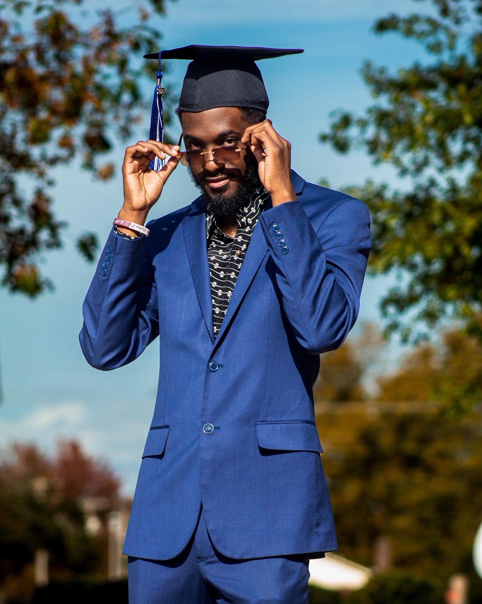 malikmjl19's tweet photo. Without Struggle There Is No Progress πβ¦οΈ shoutout to my brother for flicking me up @don_cornellious https://t.co/RomnkXoXwi