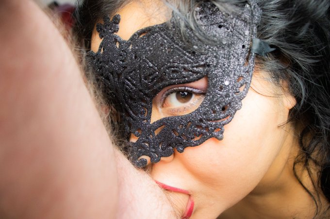 Check out my pics! https://t.co/lv6gqo2DIn https://t.co/3wr5rWRcOZ