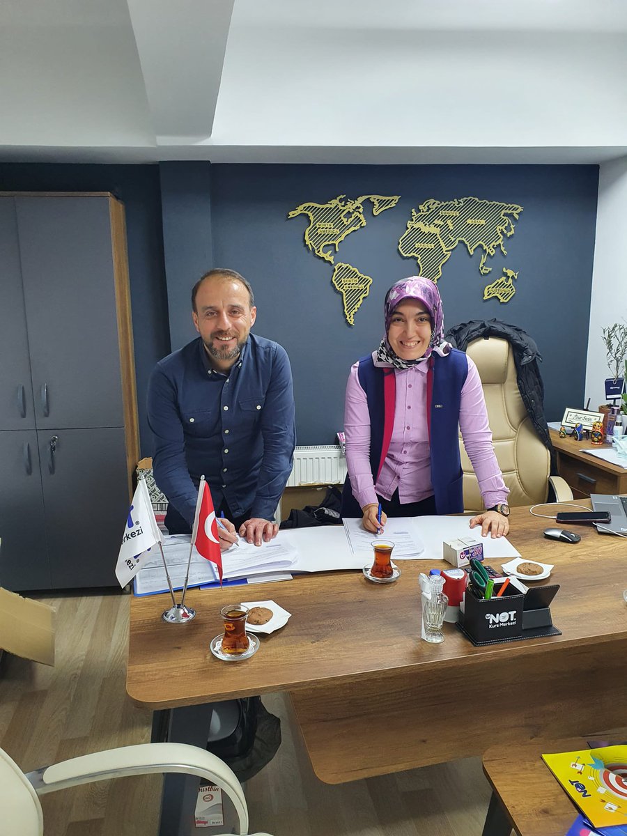 GuzelyurtK's tweet photo. Derneğimizin “Bi Not Kurs Merkezi” İle Yapmış Olduğu Anlaşma Kapsamında Köyümüzden; Lise ve Üniversiteye Hazırlanan Öğrencilerimize Peşinde %35 Taksitte %30 İndirim Uygulanacaktır. İndirim Kartlarınızı Dernek Başkanımız ve Mahalle Sorumlularımızdan Temin Edebilirsiniz. https://t.co/5VgF3SjGUP