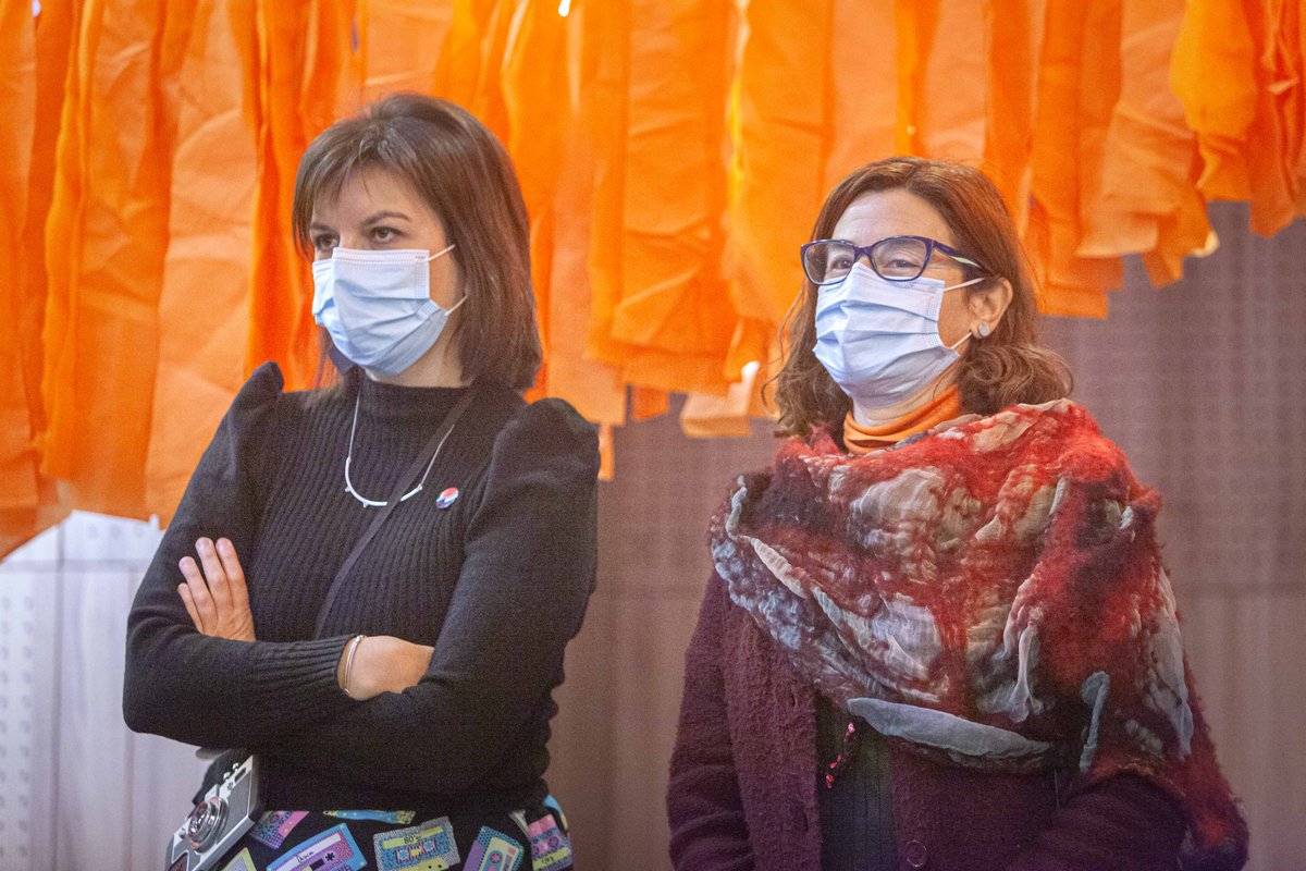 Conjuntament amb el Festival MiniPop i Tecletes hem organitzat una festa al Teatret del Serrallo pels més petits de la casa!

🎉 Les famílies han gaudit de la projecció de 'CAÇADORS DE BRUIXES', disfresses variades i espais lúdics d'alló més entretinguts