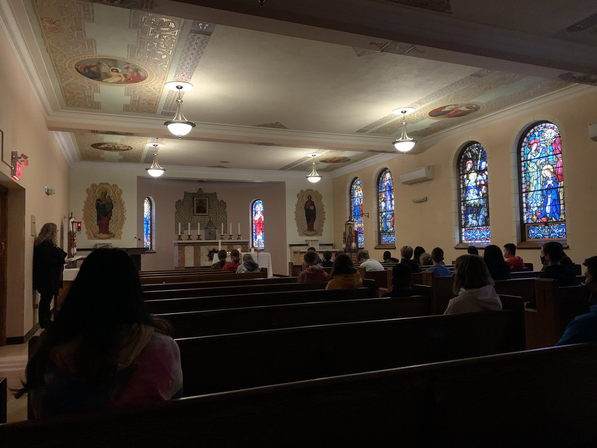 Miss Vaughan tweet media