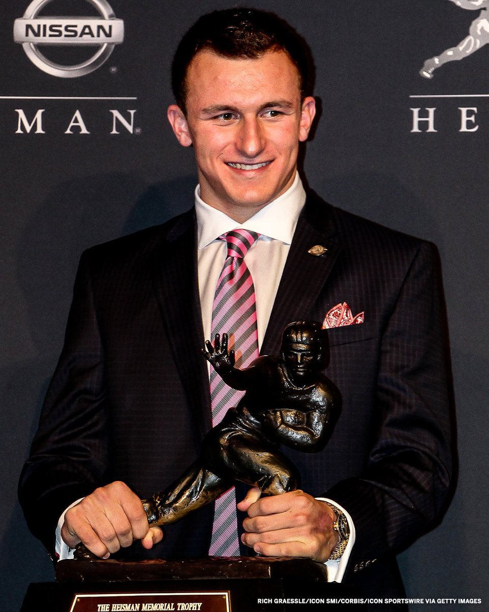 Nine years ago today, Johnny Manziel became the first freshman to win the Heisman.

Johnny Football's freshman year was electric ⚡️