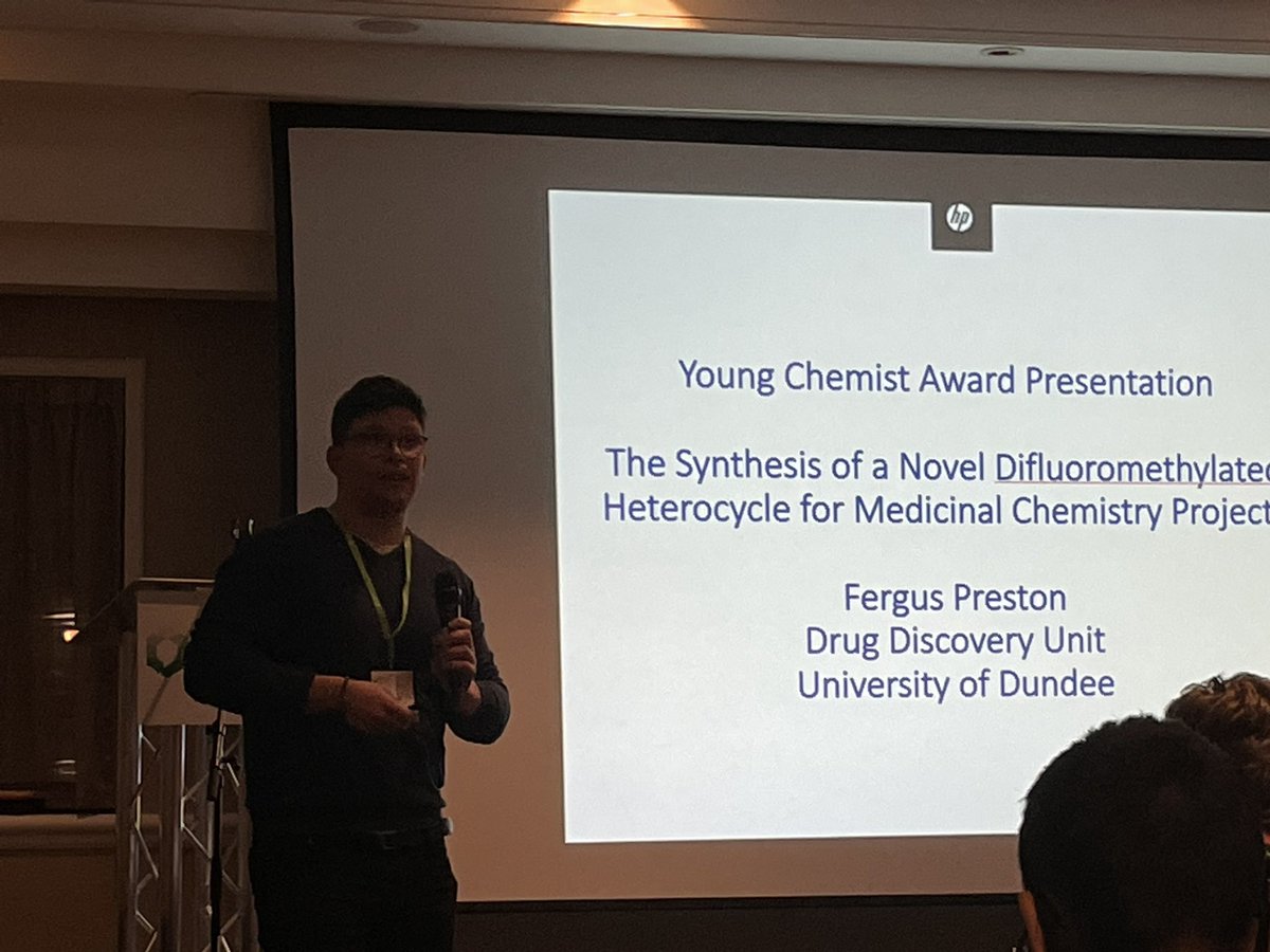 SciUp's tweet photo. Welcome to Fergus Preston @dundeeuni who is talking about his research #YoungChemistAward21 #7THWINTER https://t.co/1g30MZUBd3