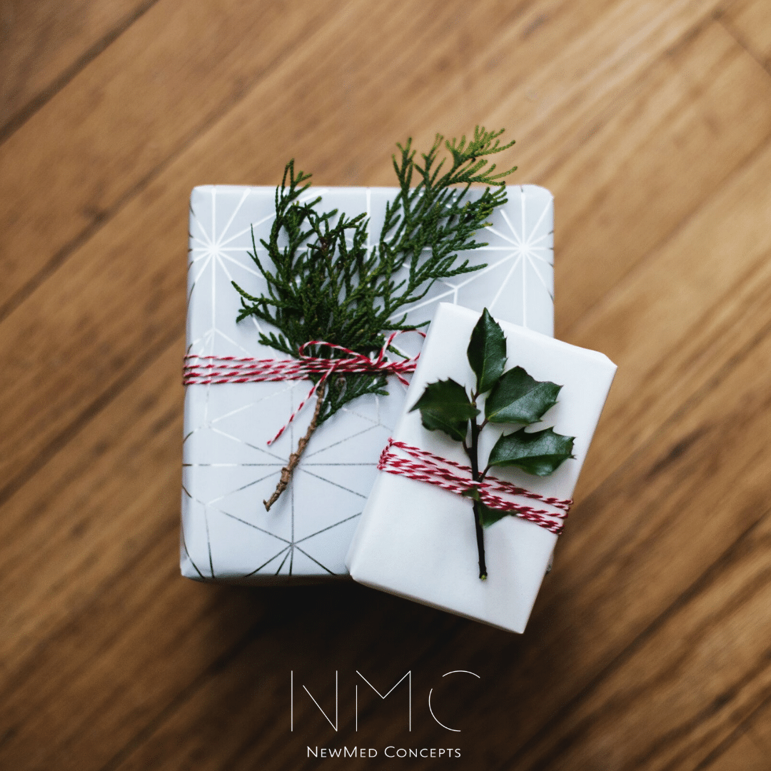 NewMedConcepts's tweet photo. Biggest frustration I hear from spas and estys during the holiday season? Their clients are HORRIBLE at pre-booking appointments! So, how can you train your clients? We've got suggestions...

#holidayprebooking #NCspa #NCesty #spabusiness #estylife

https://t.co/ytpX0VRC22 https://t.co/yRfbRay6LJ