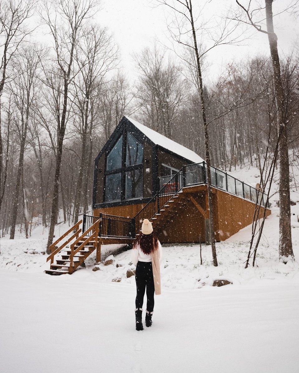 Gm! ❄️ been busy finishing up some cabin work for my clients! What’s been keeping you busy this week? ☺️