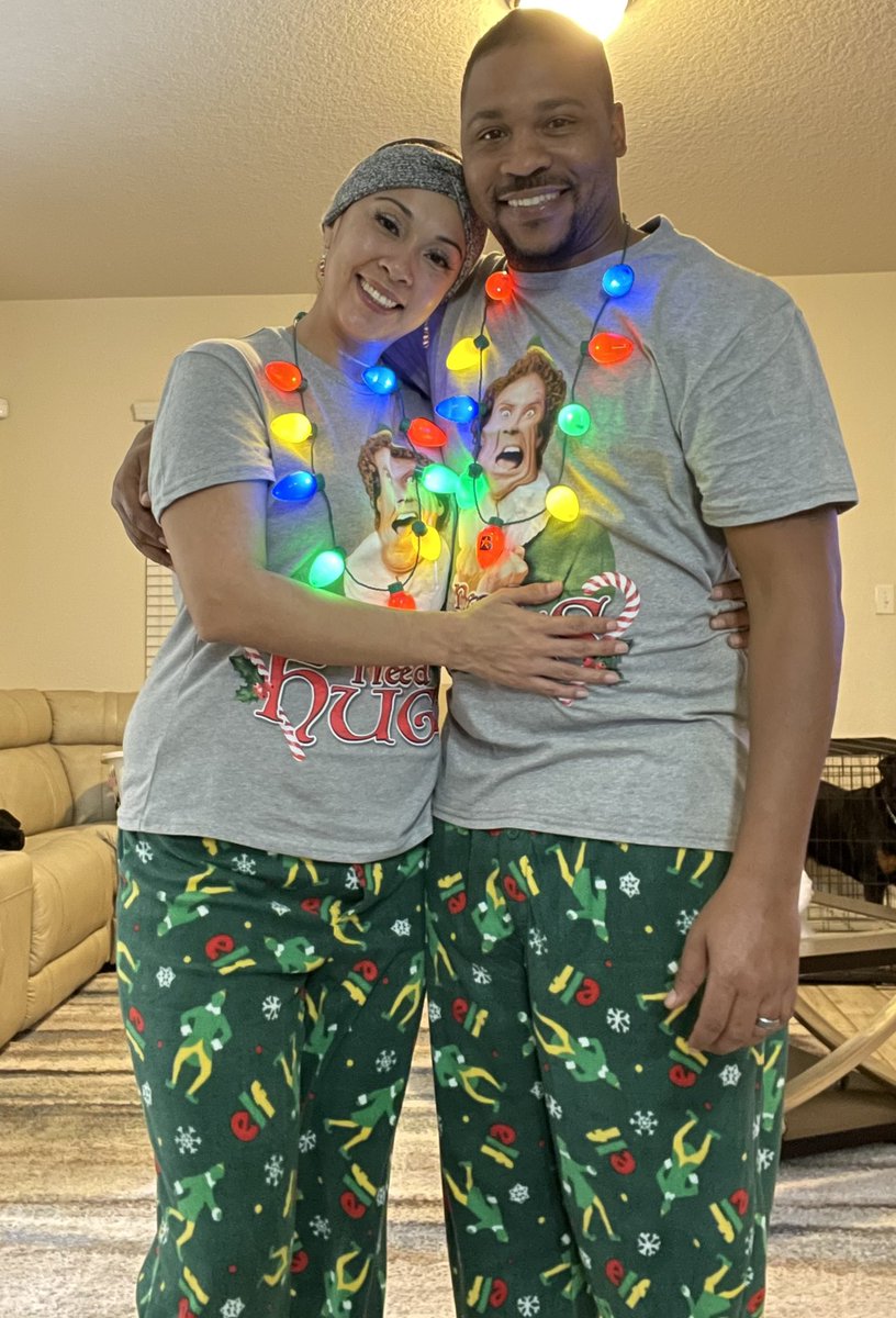 tracyA82's tweet photo. Does somebody need a hug?
Lol “Elf”all time favorite
@SA7CLG @GarciaBeProud #12daygarciagiveaway https://t.co/HDncF3KO1d