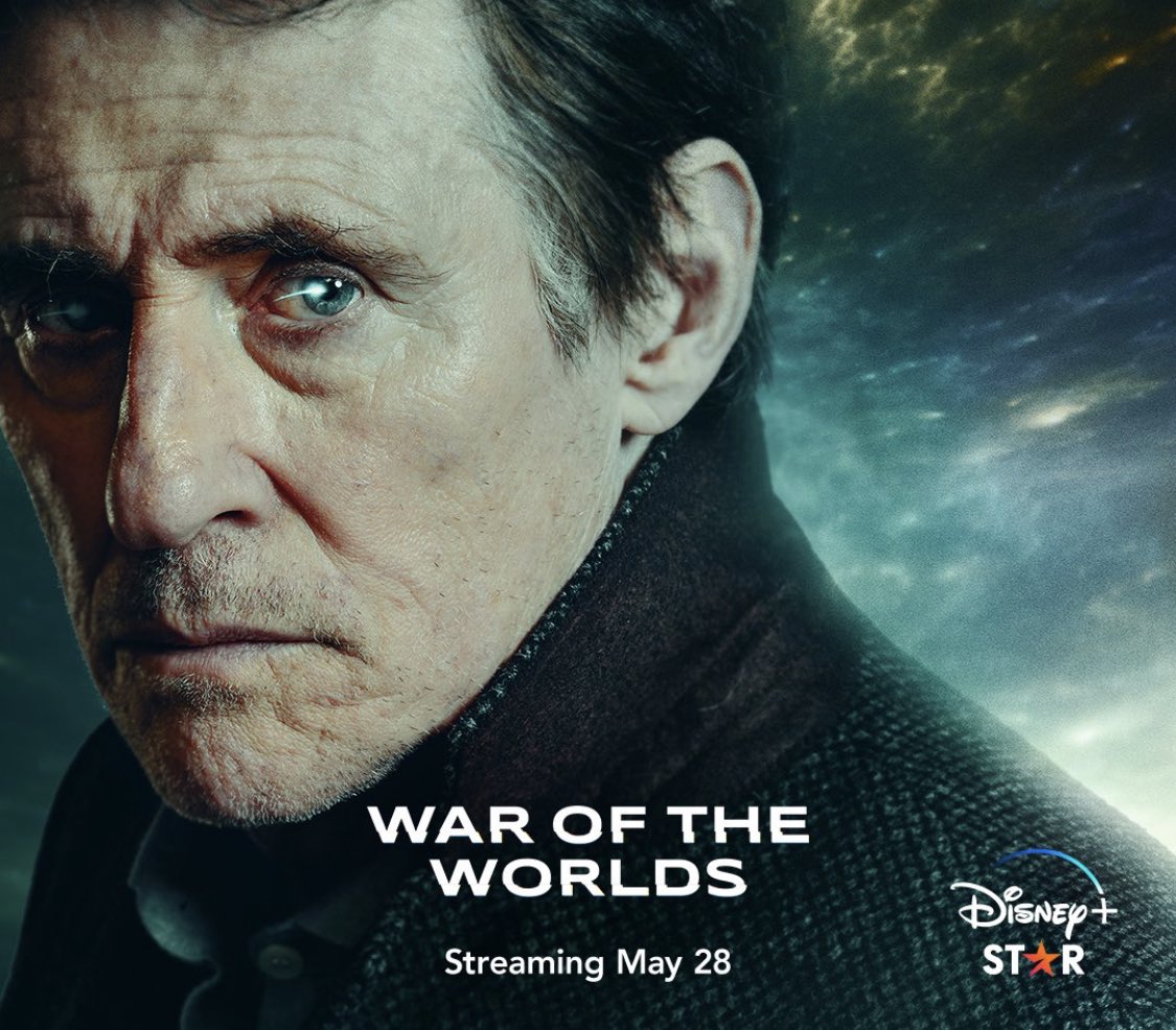 I am addicted to this series of #WaroftheWorlds #DisneyPlus 
It may have something to do with <a href="/gabrielbyrne/">Gabriel Byrne</a> 😍😂 #bingewatching #waroftheworlds
