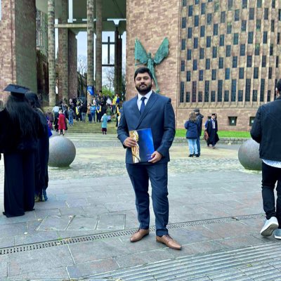 sarmadnagyal's tweet photo. #NewProfilePic https://t.co/T5wtse9VxX