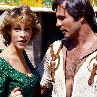 AlexBeau8's tweet photo. @laney502 @schwim3x6 @JasonStrummer Very Cool !!
Just discovered @jamieleecurtis was also in #BuckRodgers https://t.co/8RTPENcLlI