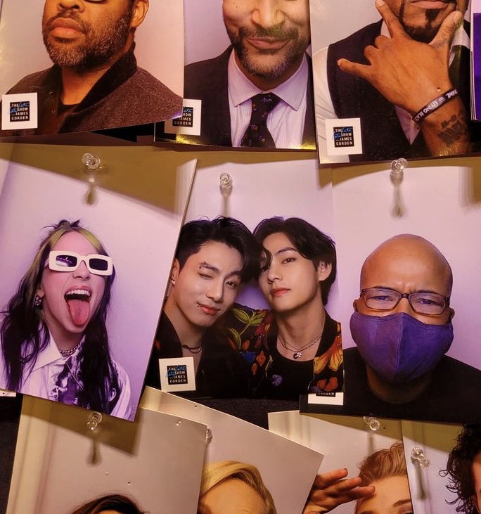 YALL TAEKOOK PHOTO WILL BE FOREVER HANG IN THAT WALL...A COUPLE AMONG SOLO PICS 😭